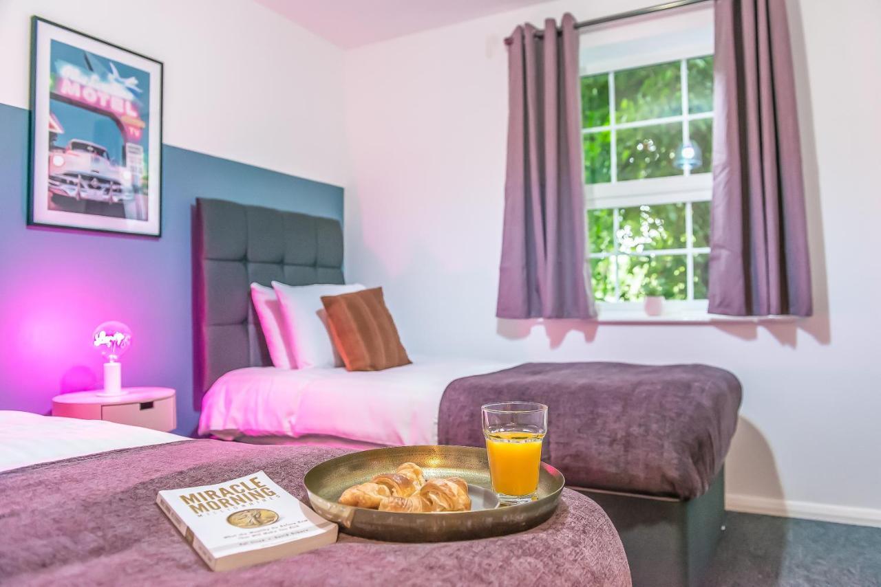 Pipkin Place Serviced Apartment โคเวนทรี ภายนอก รูปภาพ